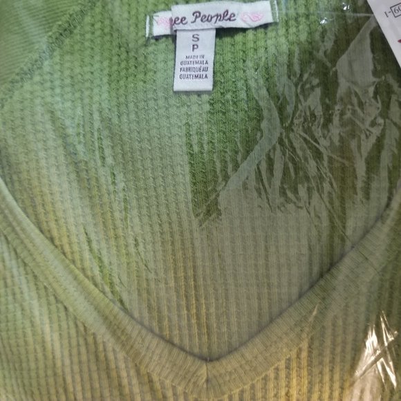 NWT Free People Santa Clara Thermal Top Oversized Ferngully Green Retail $78.00 - Picture 7 of 7
